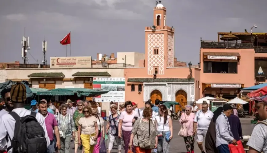 توافد آلاف السياح الأجانب على مدينة مراكش خلال فصل الربيع