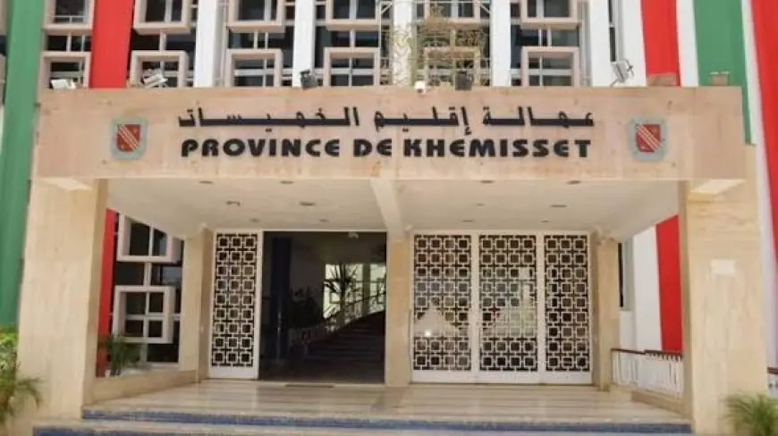 الخميسات.. مستثمر يفضح كراء مسلك طرقي وسط أرض سلالية ب”عشرة دريال” سنويا