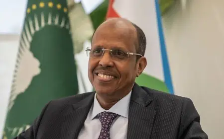 Le Président de la Commission de l'Union africaine visite le complexe portuaire de Tanger Med