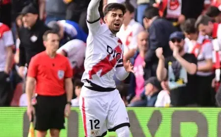 إلياس أخوماش يقود فريقه "فايكانو" للفوز على أيك اثينا في دوري المؤتمر الأوروبي