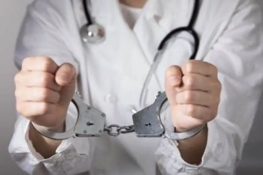 مكناس.. توقيف طبيبة ومستخدمة في قضية ترويج أدوية مهربة للإجهاض
