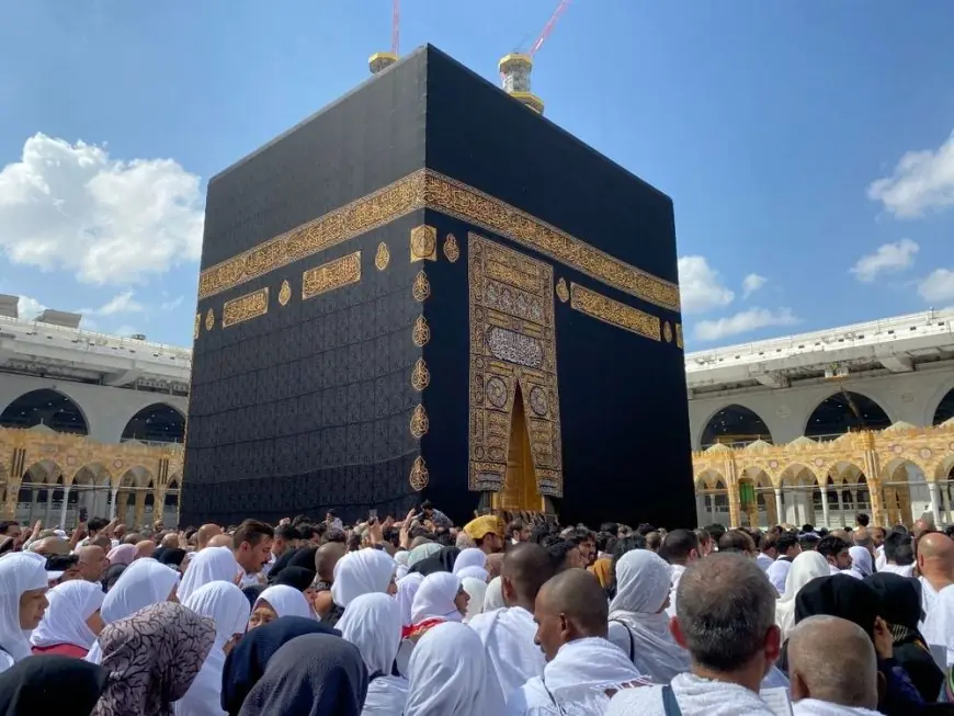 يهم أسرة التعليم.. انطلاق التسجيل للاستفادة من منحة الحج لموسم 1448هـ / 2027م