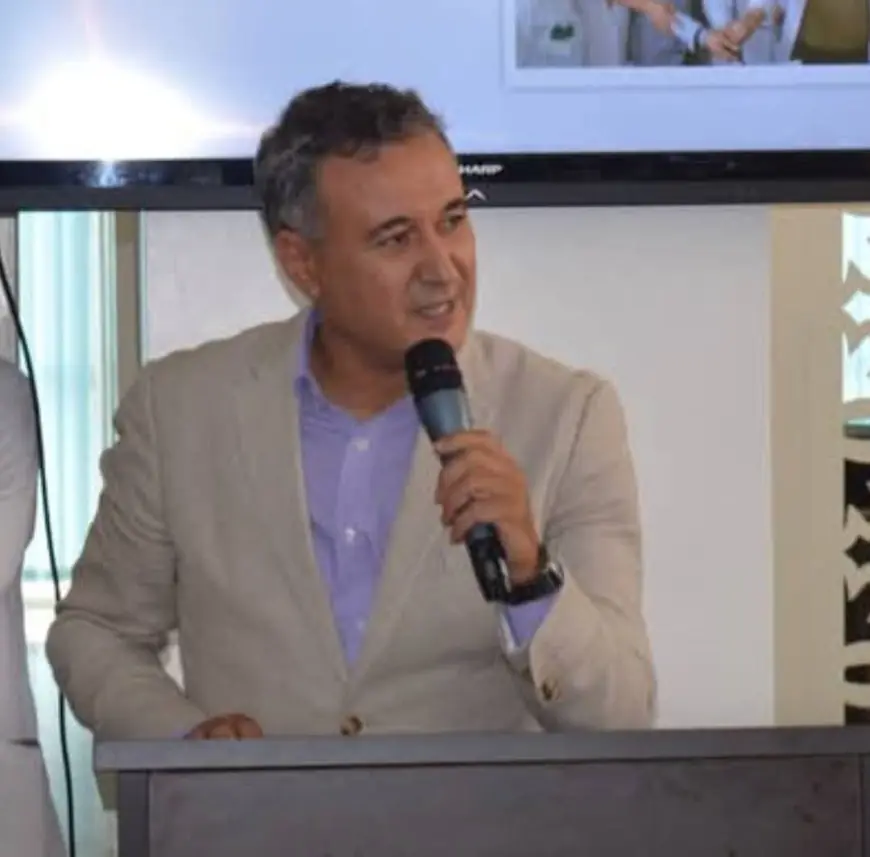 بعد خبرة كبيرة بالإدارة وجراحة العظام.. تعيين عبد الكريم الداودي على رأس المجموعة الصحية الترابية لجهة فاس مكناس