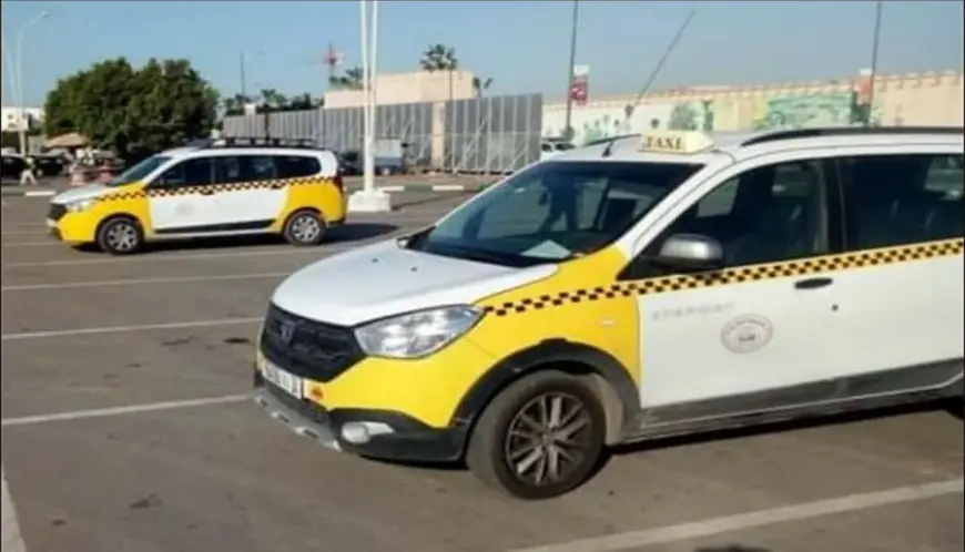 عمالة أكادير تقرر سحب رخص الثقة من 7 سائقين للطاكسي بسبب تفضيل الأجانب بتغازوت