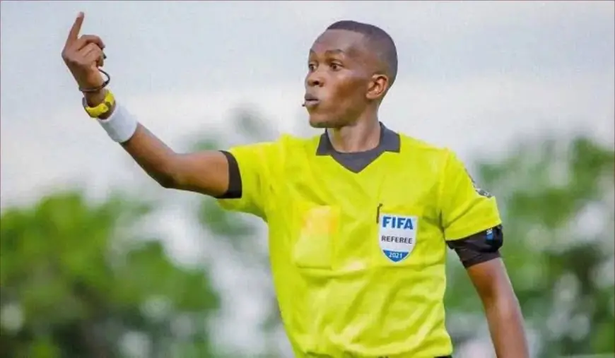 حكم رواندي يقود مباراة أولمبيك آسفي واتحاد العاصمة الجزائري في كأس كاف