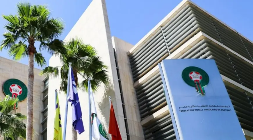 توقيف مسؤول بالعصبة الجهوية فاس مكناس بسبب ”تعليق مسيء” لفوزي لقجع