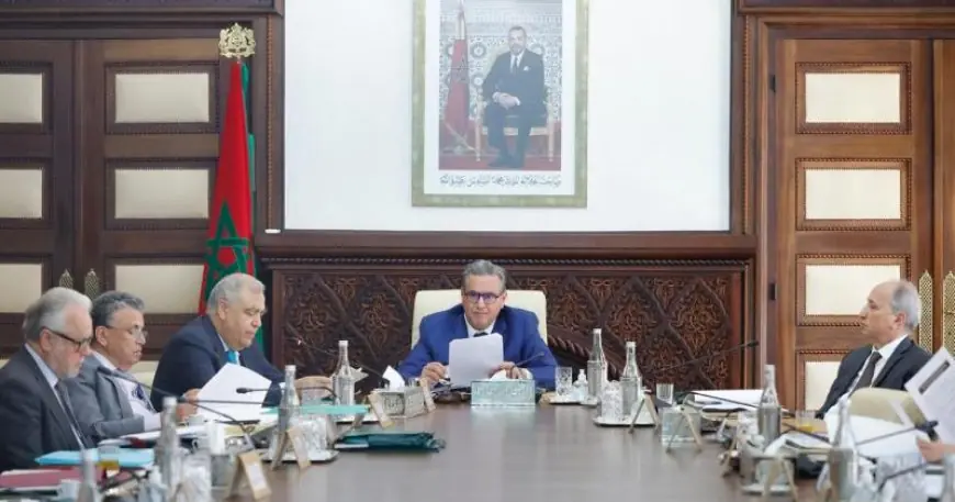 الحكومة تصادق على لائحة التعيينات الجديدة في المناصب العليا