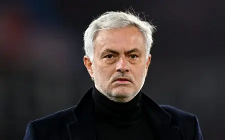جوزيه مورينيو ينفي وجود أي تواصل مع ريال مدريد