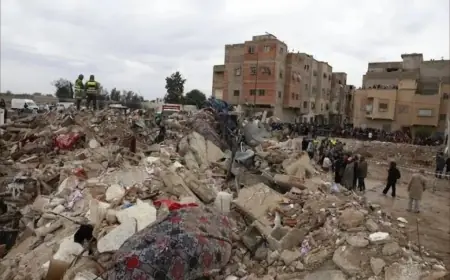 الداخلية تحقق في اختلالات رخص البناء والتعمير بفاس بعد فاجعة مصرع 22 شخصاً