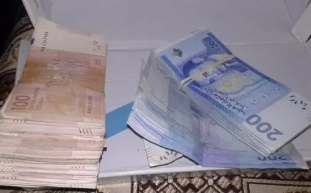 بعد إعادته لـ 300 مليون سنتيم.. حارس مسجد بأيت ملول ينال مكافأة مجزية ورحلة عمرة