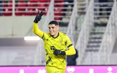 الأهلي المصري يسرع مفاوضاته لضم سفيان بنجديدة من المغرب الفاسي