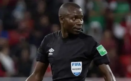 الكاف ترفض اعتراض الجيش الملكي على حكم مباراة ذهاب نهائي دوري أبطال إفريقيا أمام صانداونز
