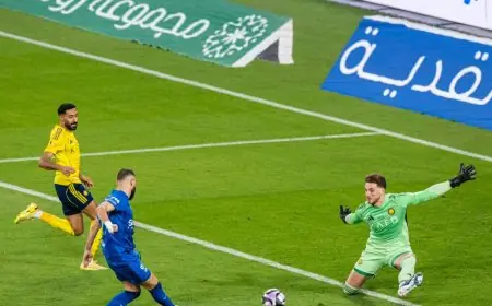 الهلال يحرم النصر من التتويج بدوري "روشن السعودي"