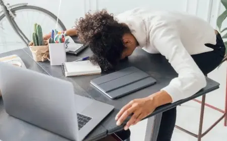 خبير يحذر من أسباب الإرهاق المزمن ويكشف طرق التخلص منه