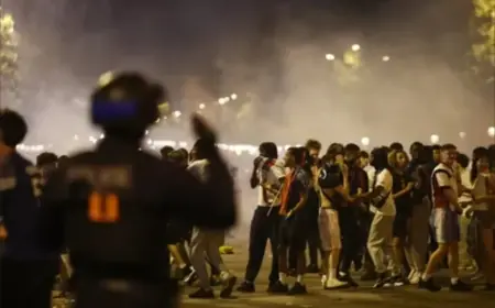 416 موقوفاً و7 إصابات في صفوف الشرطة خلال أعمال شغب بباريس بعد تتويج باريس سان جيرمان بدوري أبطال أوروبا