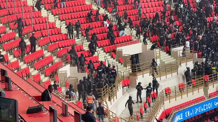 العصبة الاحترافية تمنع تنقل الجماهير الزائرة بعد أحداث شغب مباراة الرجاء والجيش