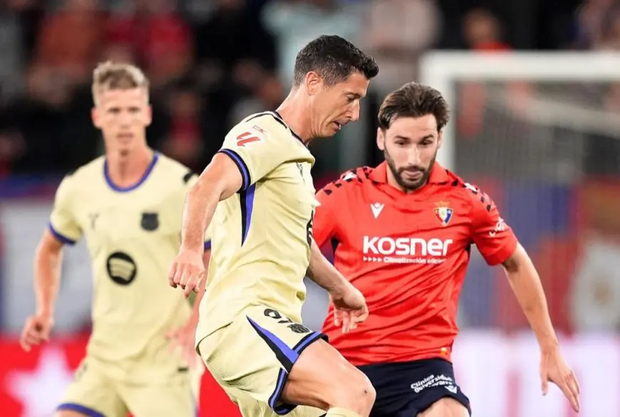 برشلونة يهزم أوساسونا ويقترب من التتويج بلقب الليغا