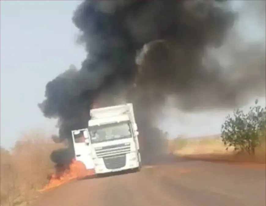 Insécurité au Sahel : une seule camionnette marocaine attaquée sur la route du Mali, selon Mustapha Chaoun