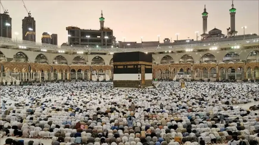 يهم الحجاج المغاربة.. وزارة الأوقاف تطلق رسميا تطبيق “ركب الحاج”