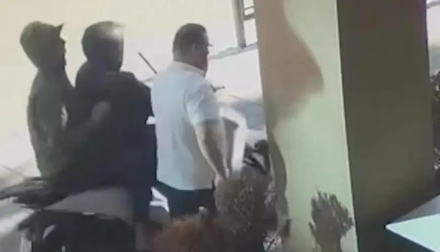 أمن طنجة يوقف عشرينياً متورطاً في سرقات بالخطف وتكوين عصابة إجرامية