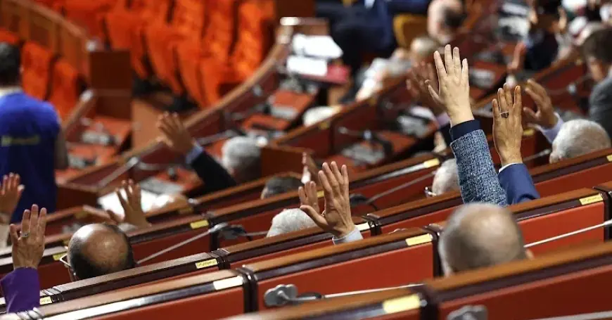 مجلس النواب يصادق بالأغلبية على مشروع قانون لتعديل نظام مؤسسات الائتمان وبنك المغرب