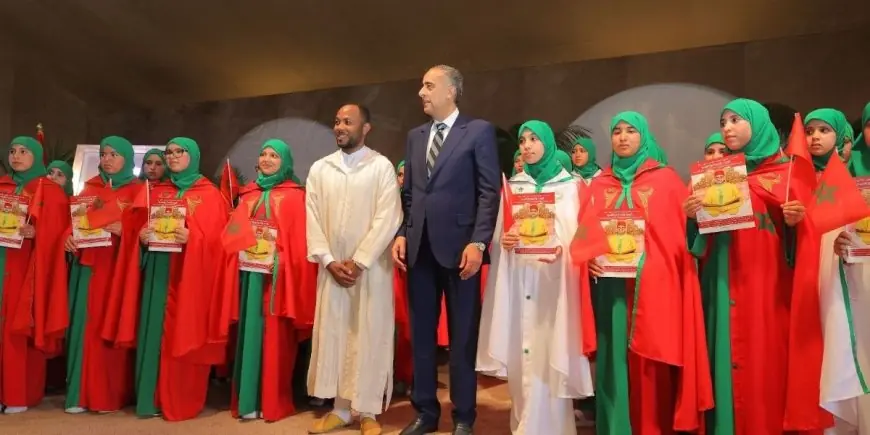 حموشي يستقبل طلبة التعليم العتيق في الأبواب المفتوحة للأمن الوطني بالرباط