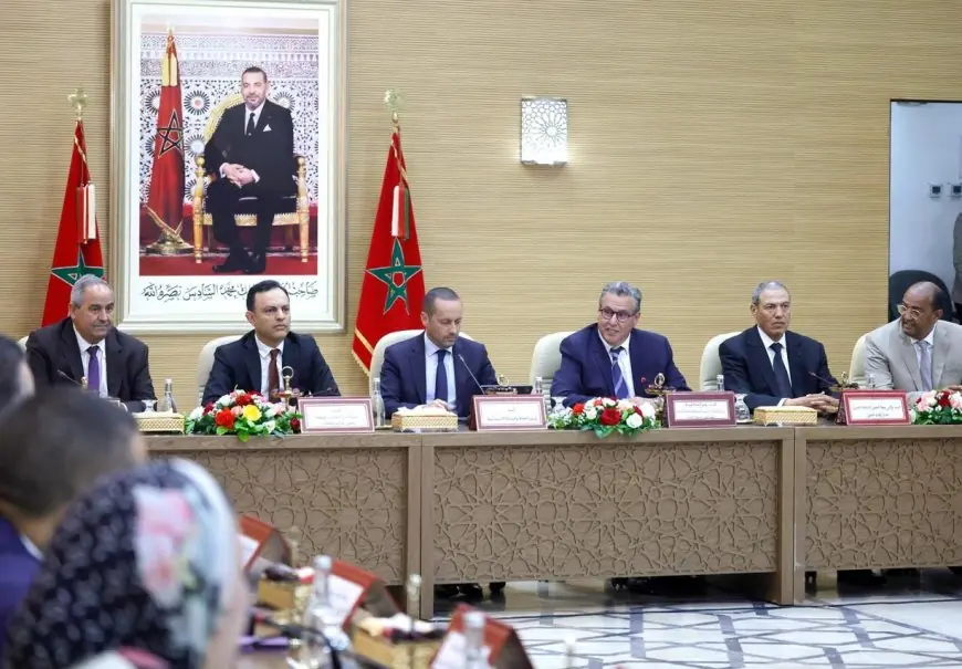 أخنوش يترأس أول مجلس إدارة للمجموعة الصحية الترابية بجهة العيون-الساقية الحمراء