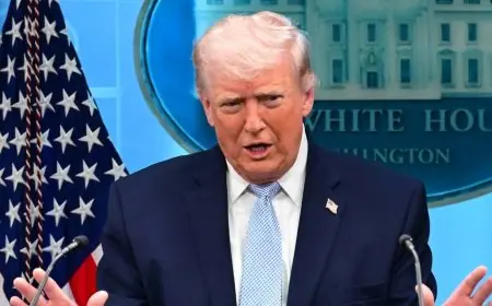 ترامب يعلن توقيع اتفاق مع إيران غدا الأحد وفتح مضيق هرمز