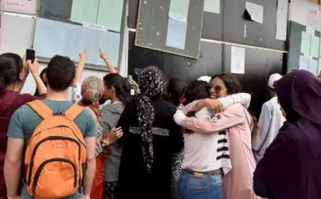 تلميذة من أكادير تتصدر نتائج البكالوريا بجهة سوس ماسة بمعدل 19,56