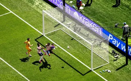 أمريكا تهزم أستراليا بثنائية وتتأهل لدور الـ32 في مونديال 2026