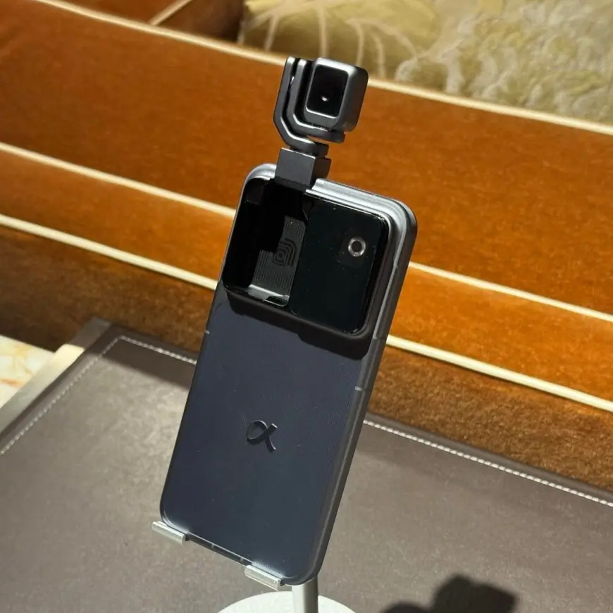 ”Honor” تكشف عن مستجدات هاتف Robot Phone المخصص لتصوير الفيديو الاحترافي