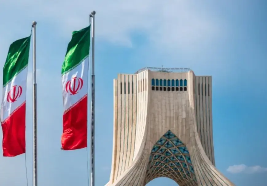 إيران: الضربات الأمريكية تعرقل السلام وتلحق ضررا بمسار إنهاء الحرب