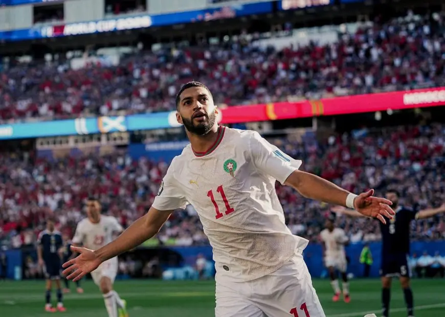 صيباري: "نحن عائلة واحدة ونريد الفوز بكل مباراة في المونديال"