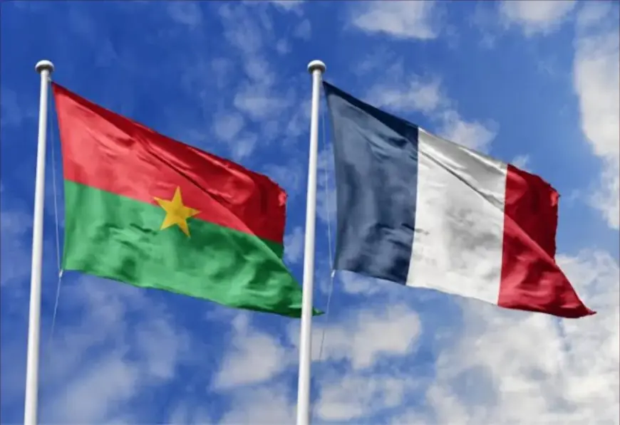 فرنسا ترد على قرار بوركينا فاسو بقطع العلاقات الدبلوماسية معها