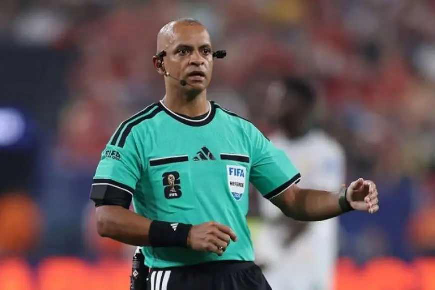 فيفا يعين البرازيلي ويلتون سامبايو حكما لمباراة المغرب وهولندا