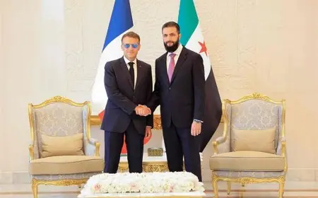 Emmanuel Macron "sain et sauf" : l'Élysée confirme la poursuite de la visite en Syrie