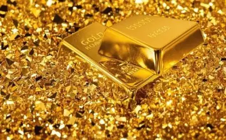 أسعار الذهب تتراجع بأكثر من 1 في المائة مع تصاعد التوترات في مضيق هرمز