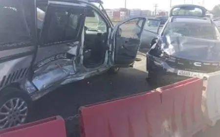 سائق يخترق حواجز محطة الأداء بسيدي علال البحراوي ويصطدم بسيارة للدرك الملكي