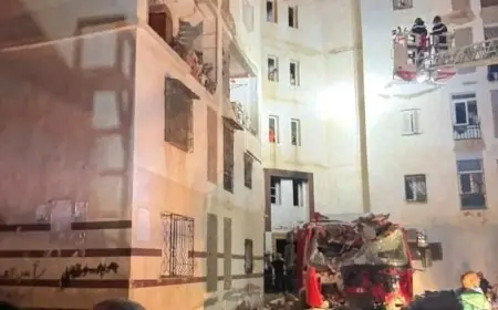 حريق وانفجار بعمارة سكنية بوهران الجزائرية يخلف 23 جريحا