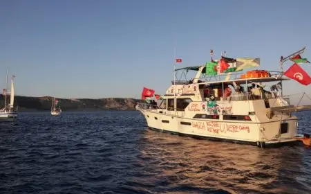 أسطول الصمود العالمي يثير غضب المغاربة بعد نشره شريطا يروج للأطروحة الانفصالية حول الصحراء المغربية