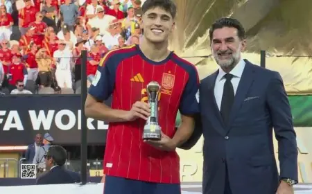 كوبارسي يتوج بجائزة أفضل لاعب شاب في مونديال 2026