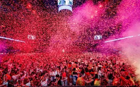 L’Espagne en liesse : des milliers de supporters célèbrent le deuxième titre mondial de la Roja