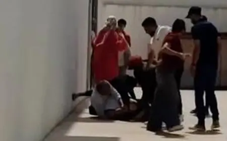فيديو اعتداء على شاب داخل معمل بطنجة يثير موجة غضب ومطالب بفتح تحقيق