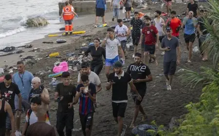 إسبانيا تكثف جهودها لتعديل قانون الأجانب وتسريع إعادة مهاجري سبتة إلى المغرب