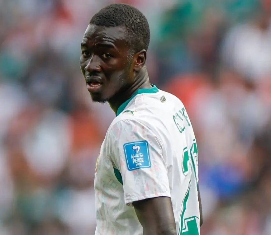 Pape Gueye suspend sa carrière avec le Sénégal après l’élimination face à la Belgique