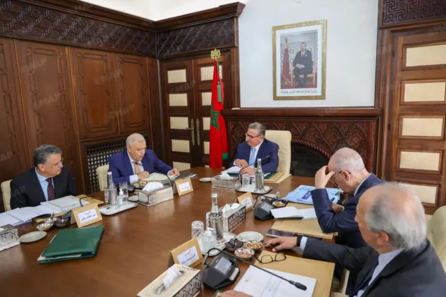 مجلس الحكومة يصادق على مشروع قانون لتنظيم مهنة العدول