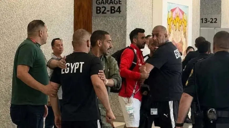 مدير المنتخب المصري إبراهيم حسن يدخل في شجار مع رجل أمن دفاعاً عن طفل
