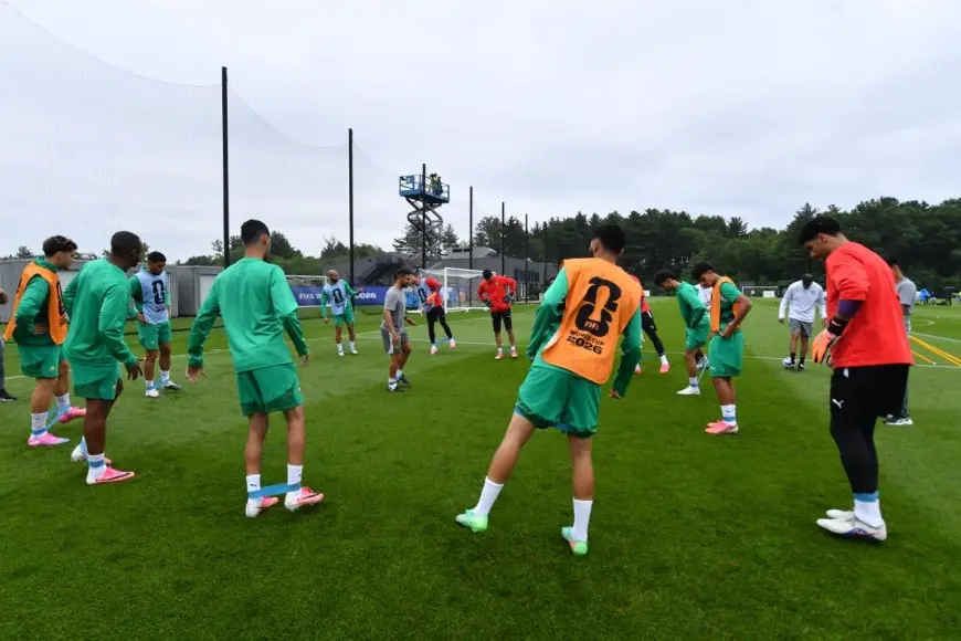 المنتخب المغربي يفرض السرية ويغلق التدريبات استعداداً لمواجهة فرنسا في ربع نهائي المونديال