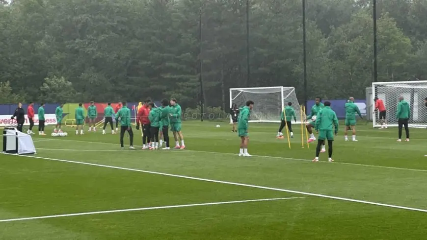 المنتخب المغربي يخوض حصة تدريبية جديدة استعدادا لمواجهة فرنسا بحضور شادي رياض