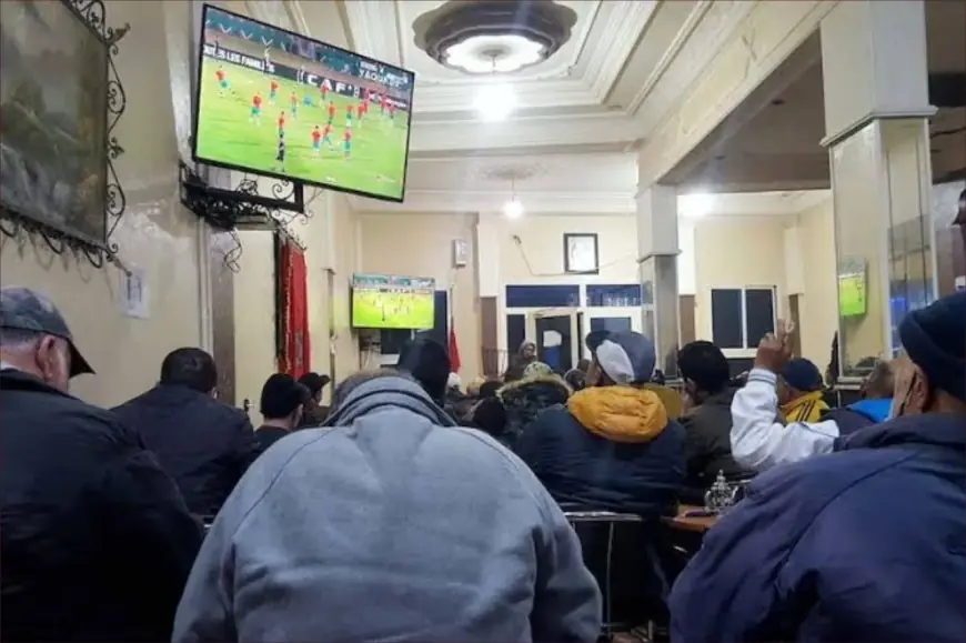 حماة المستهلك يراسلون سلطات خريبكة لمواجهة رفع المقاهي لأسعارها خلال مباريات المنتخب المغربي